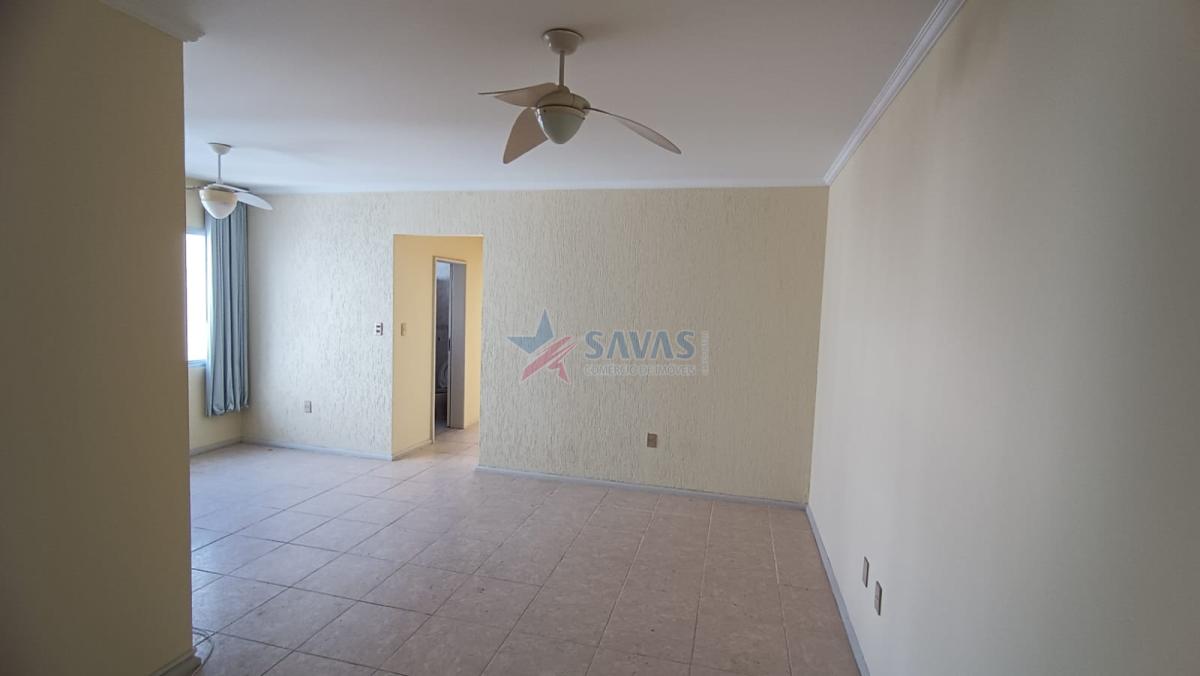 APTO 2 DORMITÓRIOS - GARAGEM - CENTRO